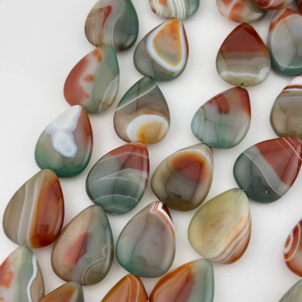 Агат Ботсвана размер 20*29мм натуральный камень